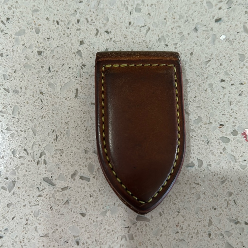 Louis Vuitton Vachettea Leather Money Clip💛